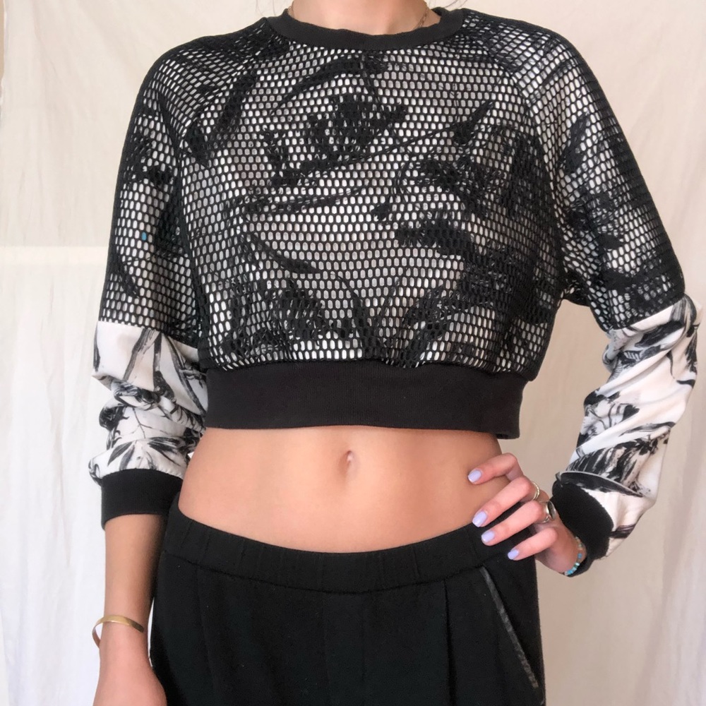 STYLESTALKER cropped mesh pullover